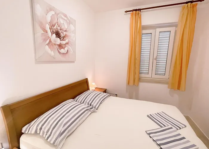 Apartments Villa Marijeta With Free Parking